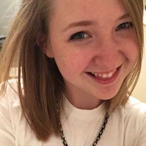 Meet your Posher, Mia